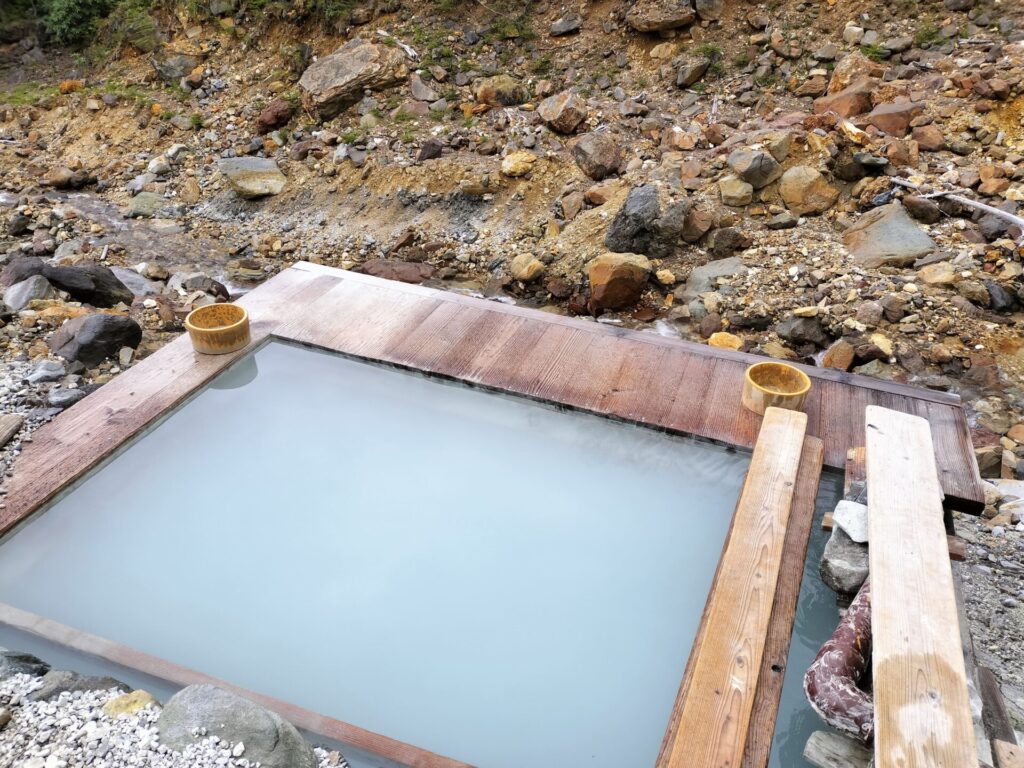日本最高所野天（露天）風呂、「雲上の湯」