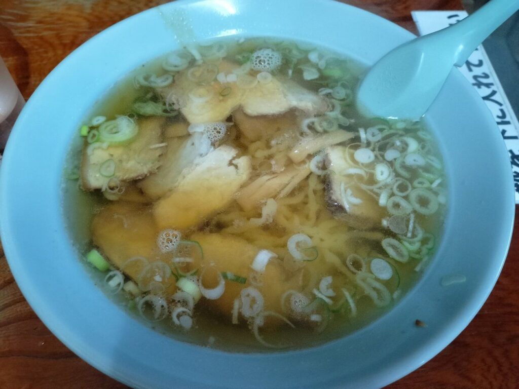 丸信本店のチャーシュー麺